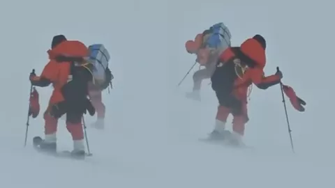 新疆慕士塔格峰登山事故